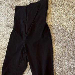Maternity leggings. Size large. Great condition!